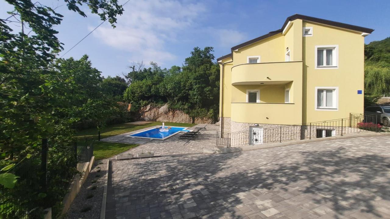 Apartman Ela Donji Rukavac Exterior photo