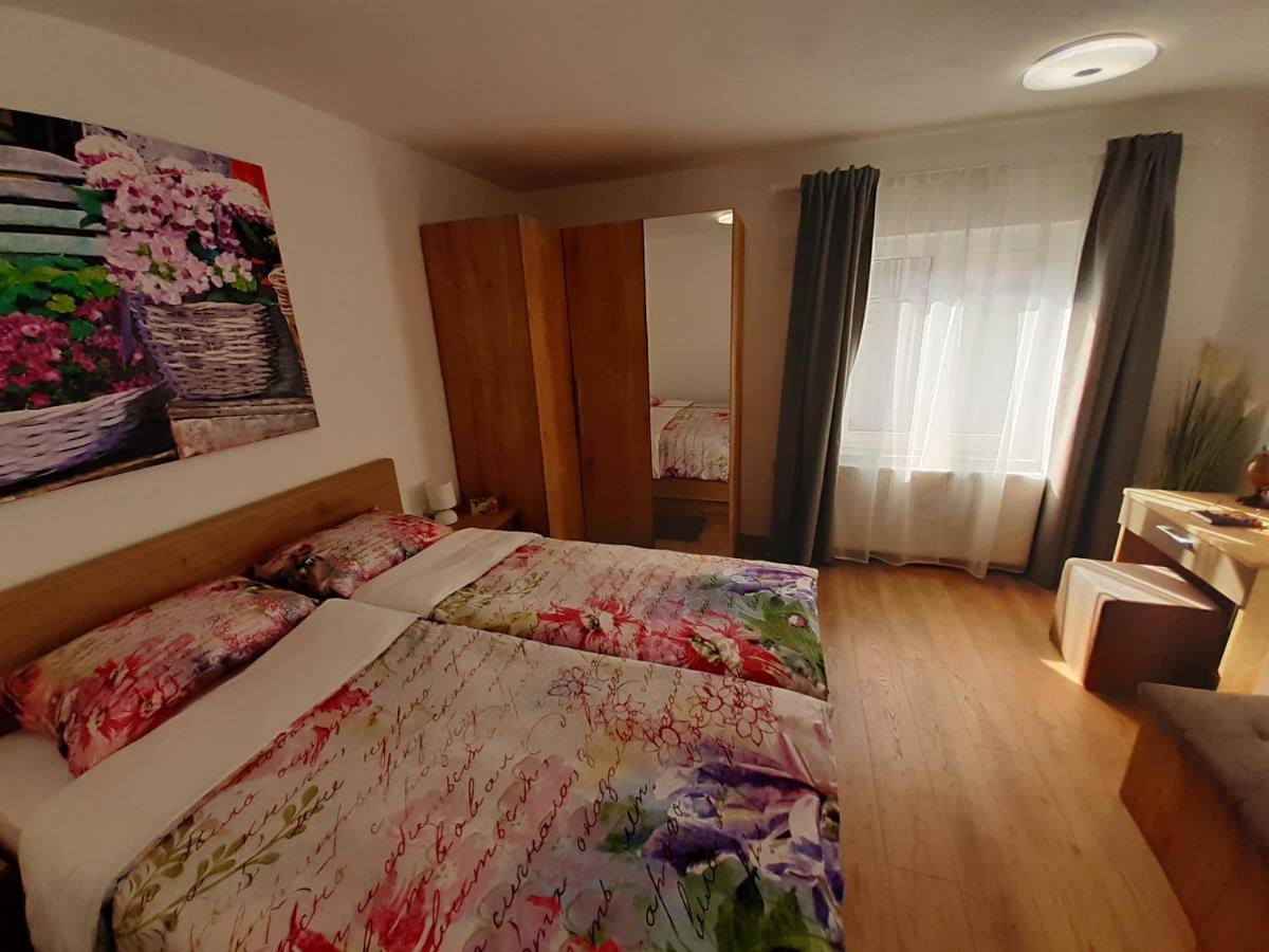 Apartman Ela Donji Rukavac Exterior photo